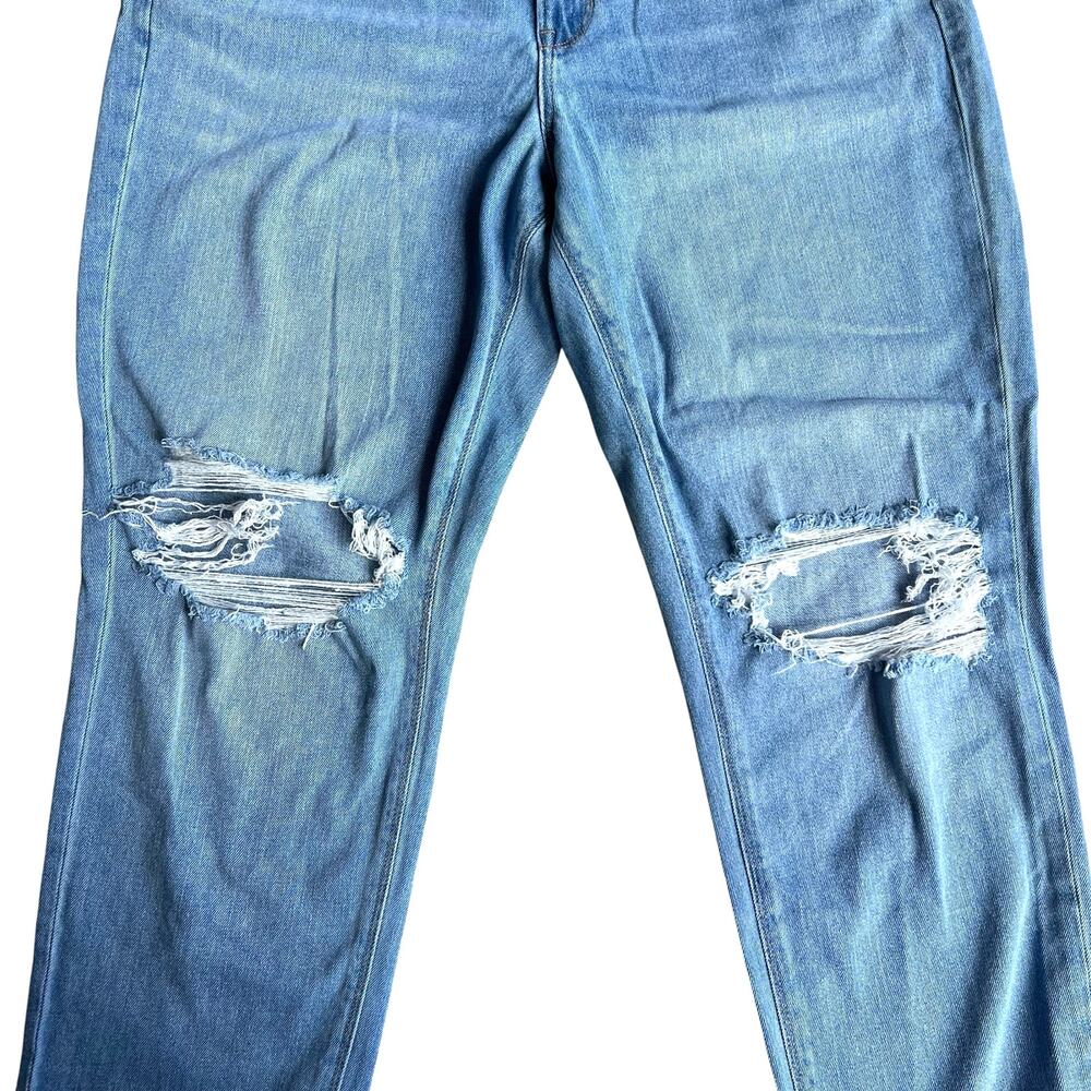 American Eagle Mom Jeans Bundle Y2K Light Wash Distressed Denim Sz 16 - Picture 16 of 16